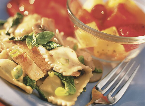 Chicken Ravioli Florentine with Lime-Kissed Fruit