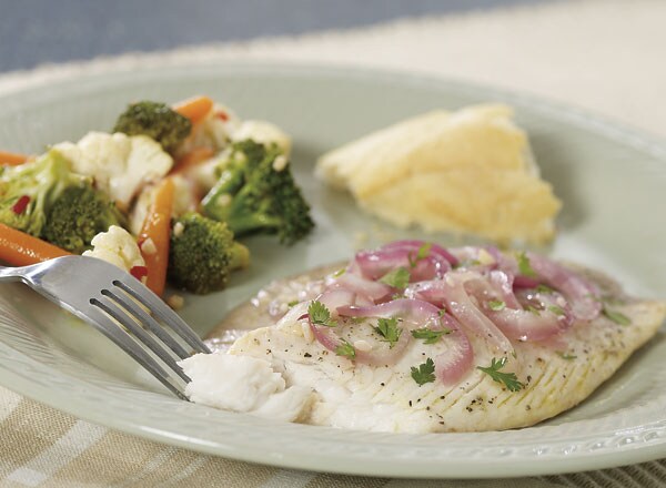 Sautéed Fish with Red Onions and Sweet Vegetable Medley