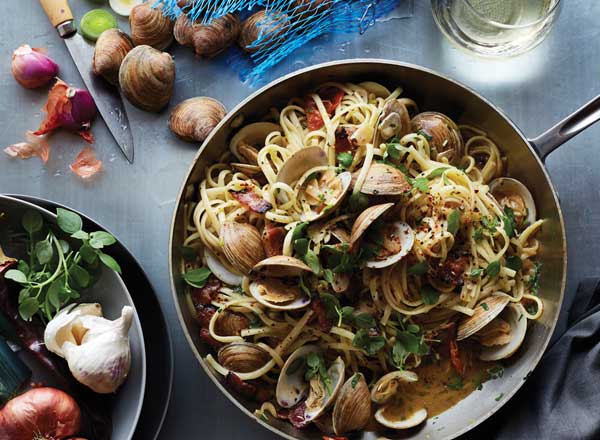 Linguine with Clams and Bacon | Publix Super Markets