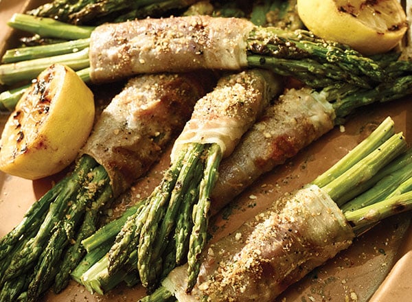 Prosciutto-Wrapped Asparagus with Lemony Crumb Topping