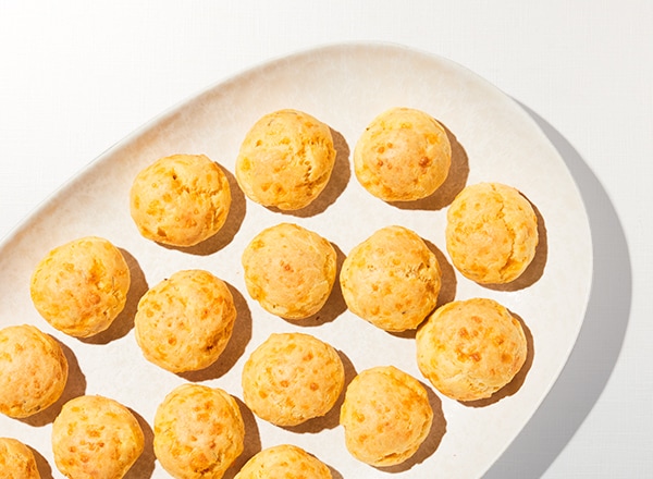 Panecillos de Queso Cheddar