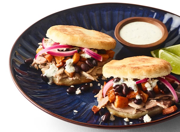 Arepas con Carnitas y Boniato