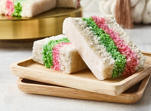 Korean-Style Rainbow Rice Cakes