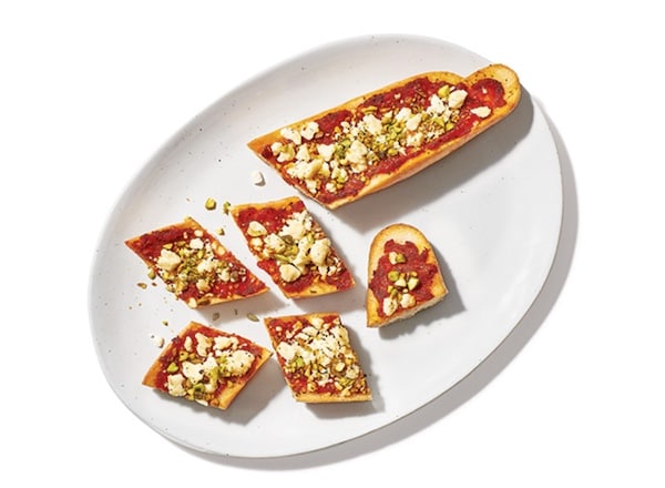Feta-Tomato Garlic Bread