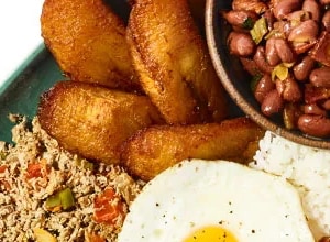 Plátanos Maduros (Fried Sweet Plantains)