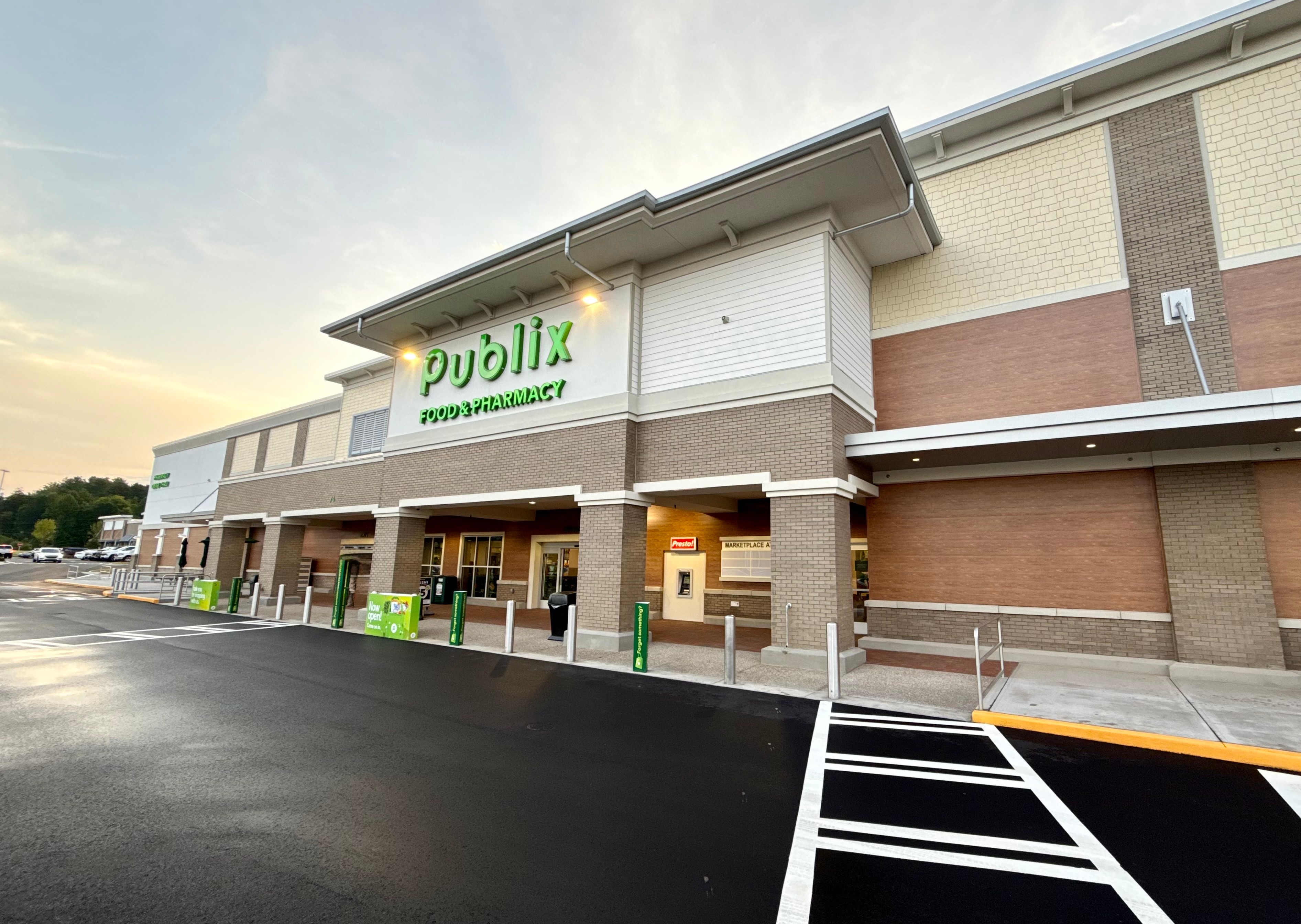 Publix opens new store in Mills River, NC