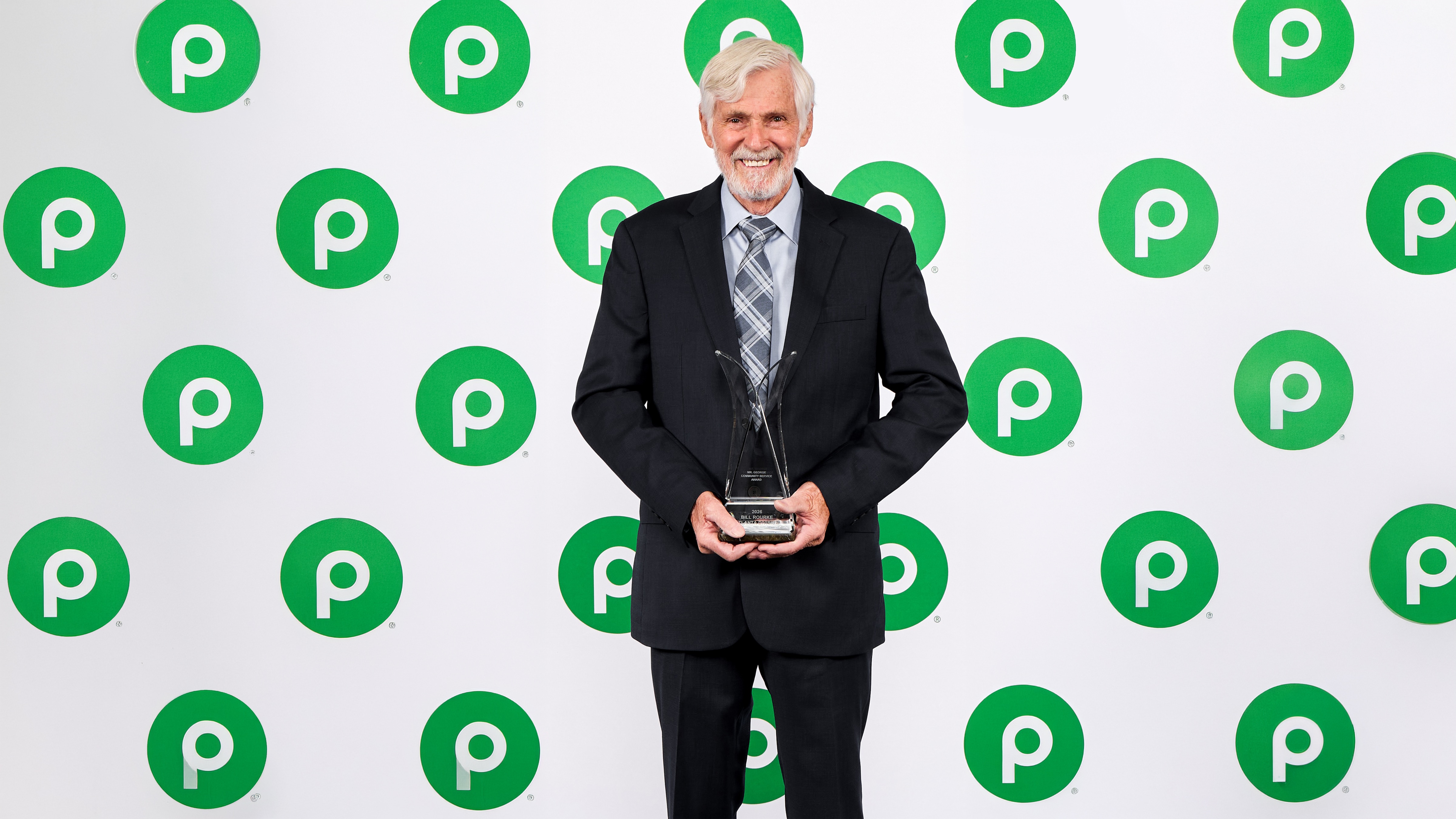 Publix Atlanta Division associate recognized for community involvement Publix Atlanta Division associate recognized for community involvement