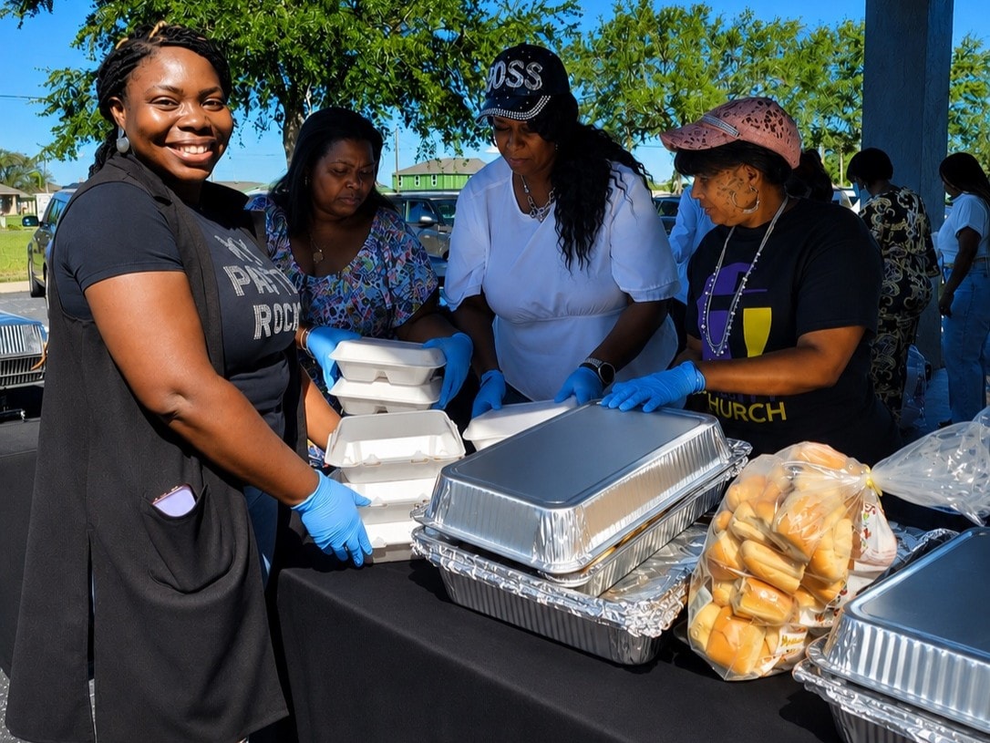 Publix associate fights hunger with heart