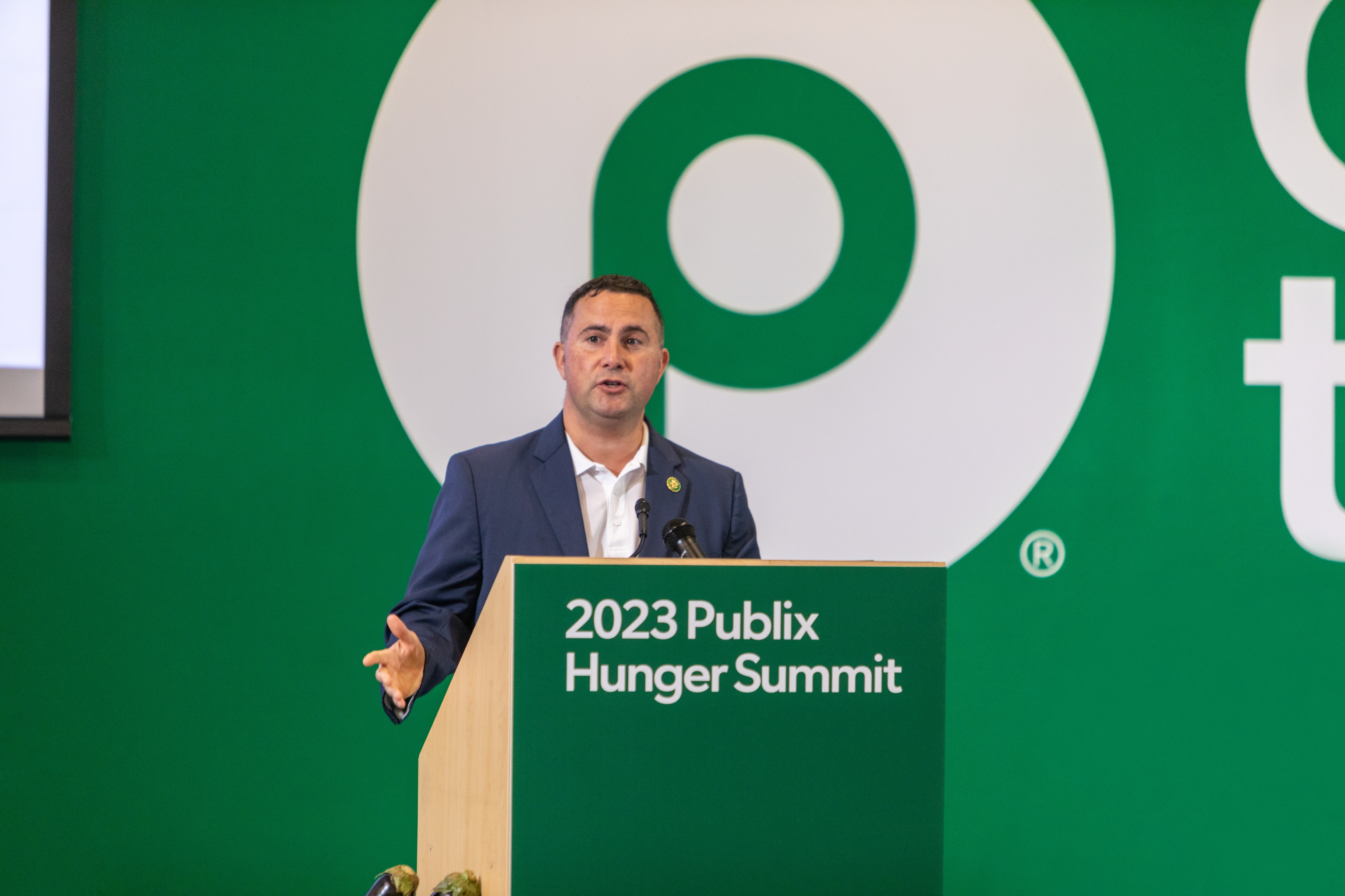 logo publix 2023