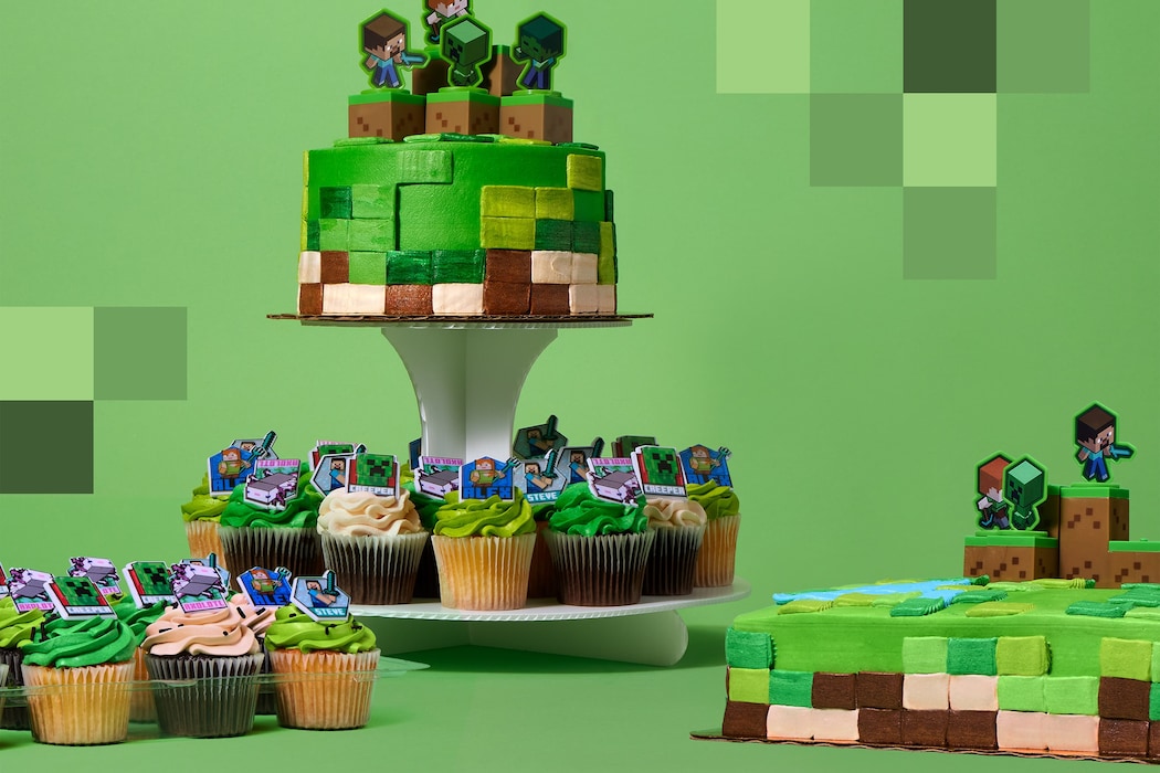 Minecraft cakes.