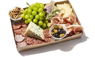 Boar’s Head® Mix and Mingle Charcuterie Box