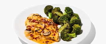 Bacon Cheddar Smothered Chicken with Broccoli Florets