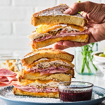 Monte Cristo Triple Sandwich