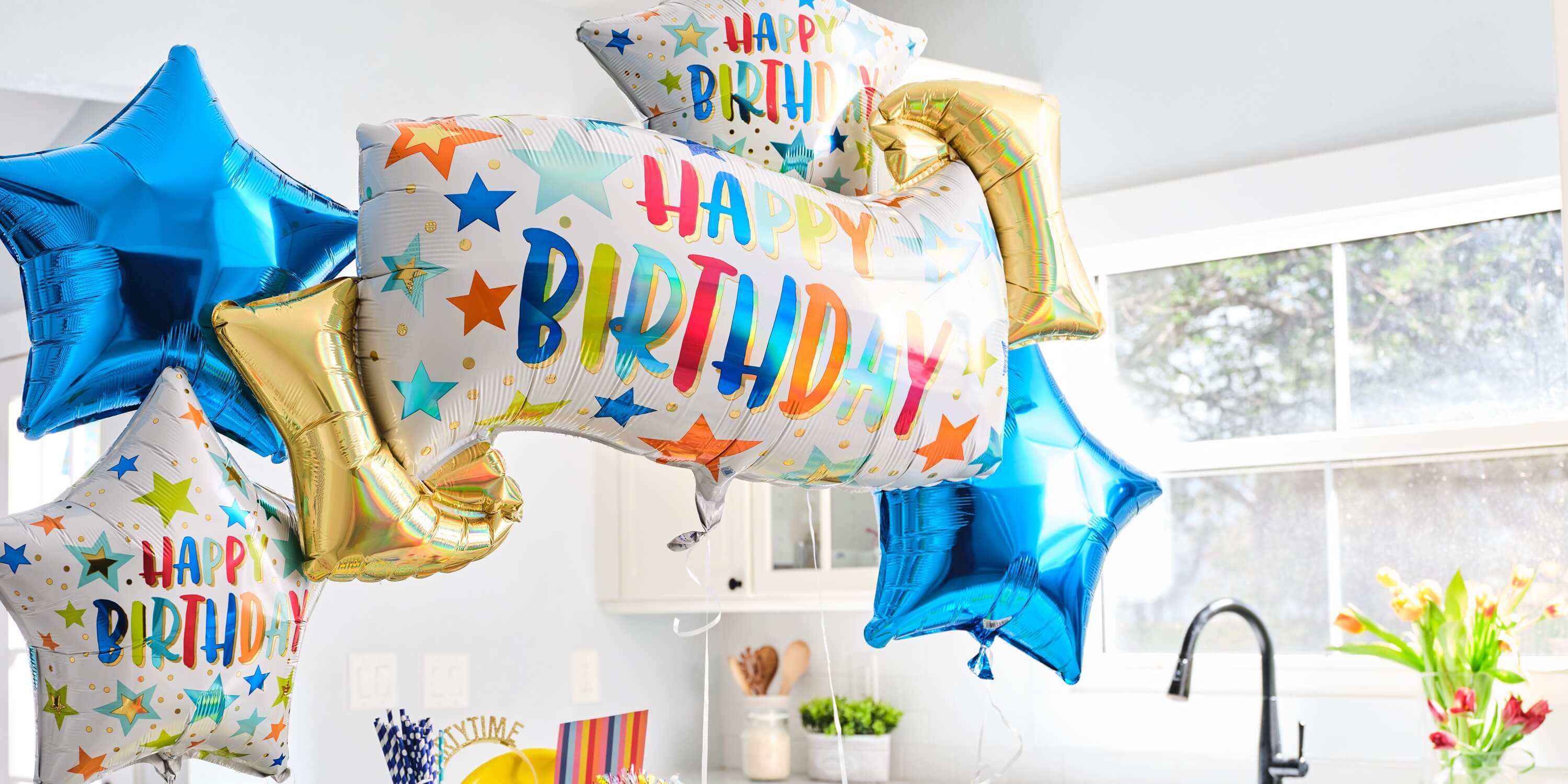 collection of happy Birthday balloons and colorful balloons 