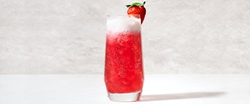Strawberry-Hibiscus Iced Refresher