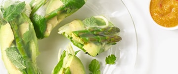 Green Summer Rolls with Mango-Chili Dipping Sauce