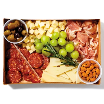 Boar's Head Spain to Italy Charcuterie Box