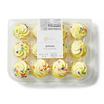 Mini Vanilla Spring Cupcakes 12ct