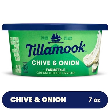 Tillamook Cream Cheese Spread, Chive & Onion, Farmstyle