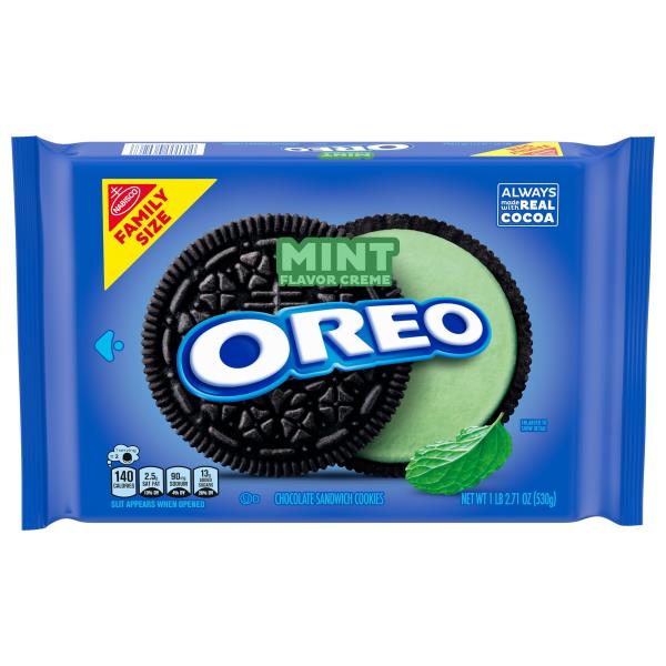 Oreo OREO Mint Creme Chocolate Sandwich Cookies, Family Size