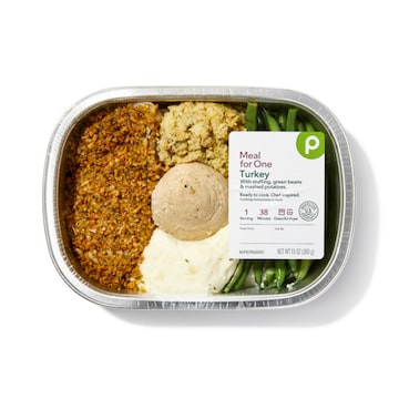Publix Turkey Dinner with Stuffing, Mashed Potatoes, Gravy & Green Beans