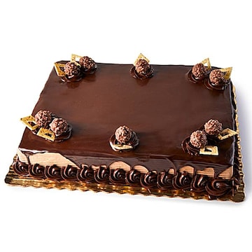 1/2 Sheet Hazelnut Indulgence Cake Made with Nutella