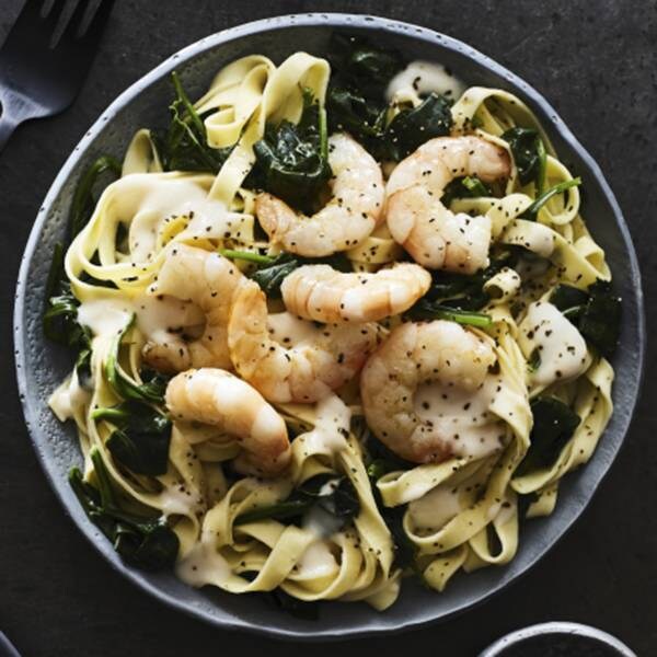 Broiled Shrimp with Fettuccini Alfredo Florentine | Publix Super Markets