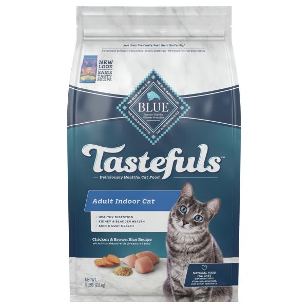 Blue Buffalo Blue Tastefuls Food for Cat Indoor Chicken Brown